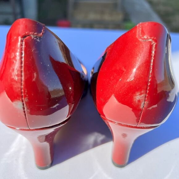 Via Spiga Red Wedge Heel Pointed Toe Shoe Size 9 1/2 - Picture 7 of 14